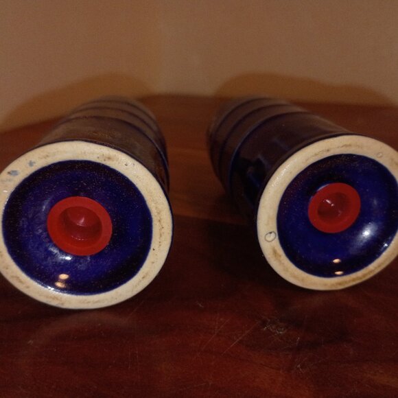 1960s AO SMITH Blue Harvestore Silo Salt & Pepper Shakers *Rare* - Picture 7 of 9